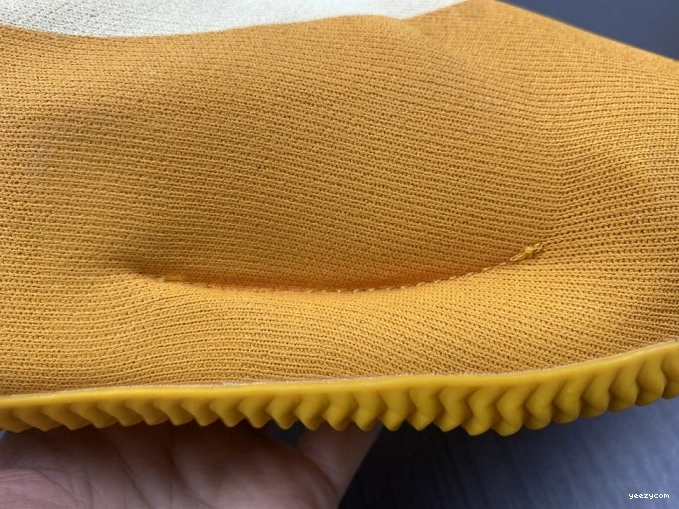 Yeezy Adidas GW5353 Knit Sulfur RNR 1116